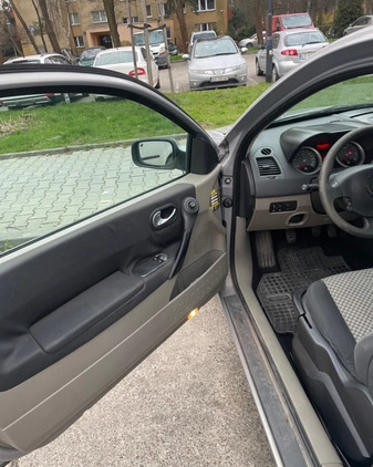 Renault Megane cena 3200 przebieg: 303000, rok produkcji 2003 z Kraków małe 22